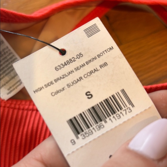 Red Ribbed bikini (full set) - Picture 4 of 4